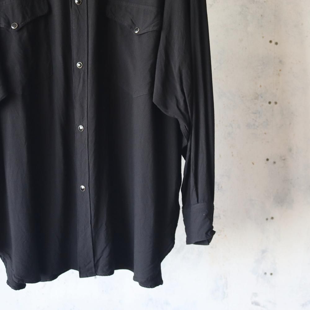 新品未使用comoli25ssレーヨンウエスタンシャツ サイズ3 comoli25ssレーヨンウエスタンシャツ サイズ3 試着のみ