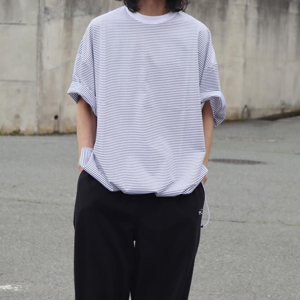is-ness  BALLOON BORDER SHORT SLEEVE T-SHIRT (2 COLORS)