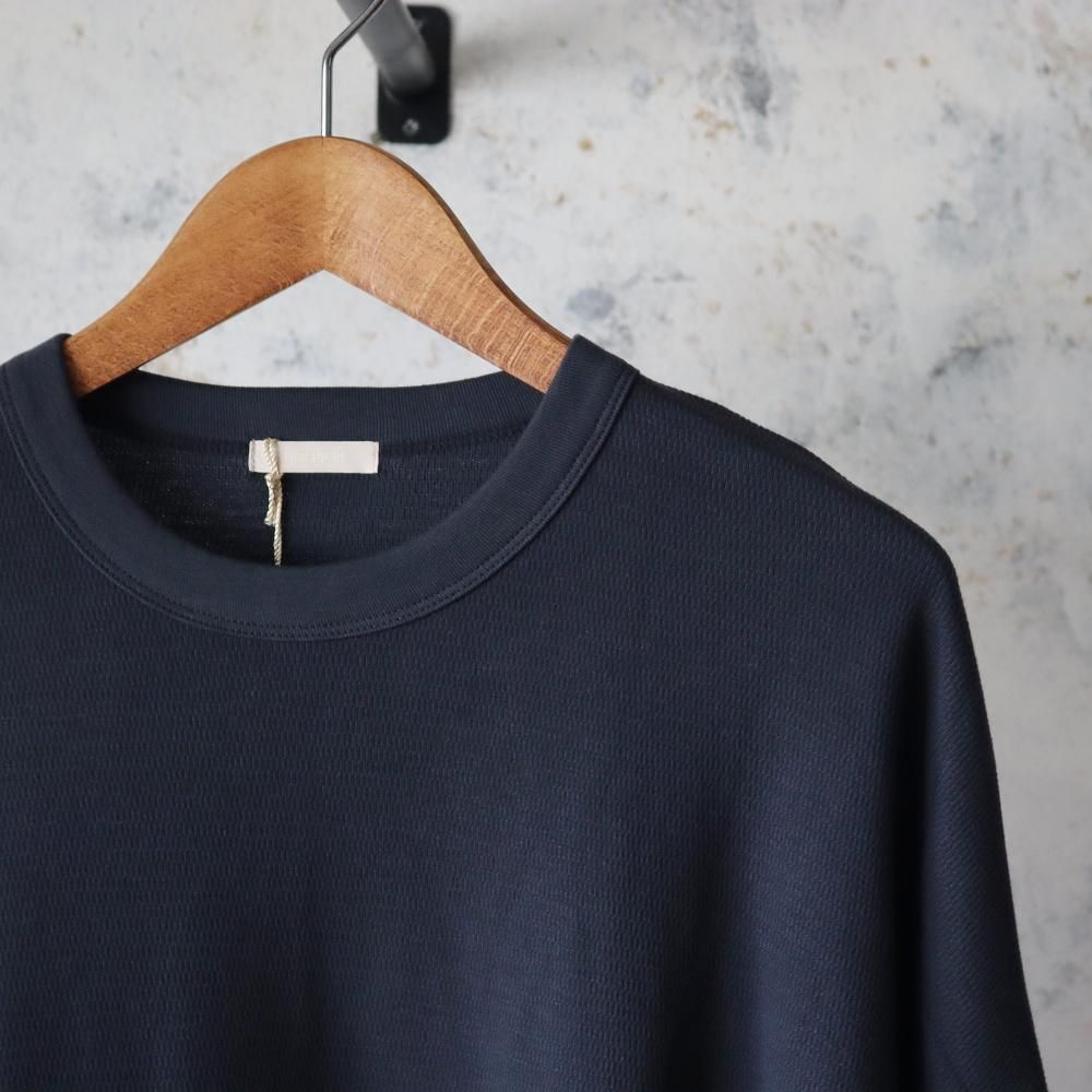 ULTERIOR C/CASH HONEYCOMB FOOTBALL TEE - DIMPLE