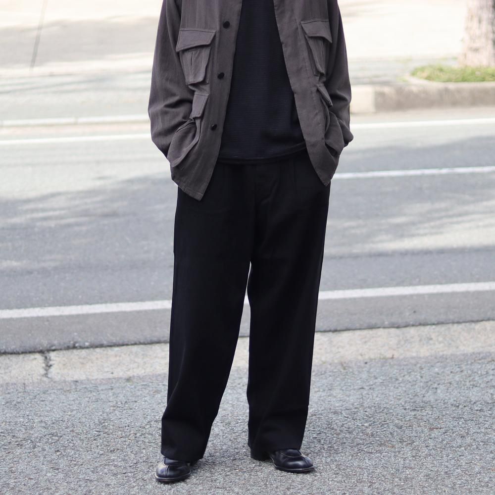 Graphpaper  Selvage Denim Two Tuck Pants
