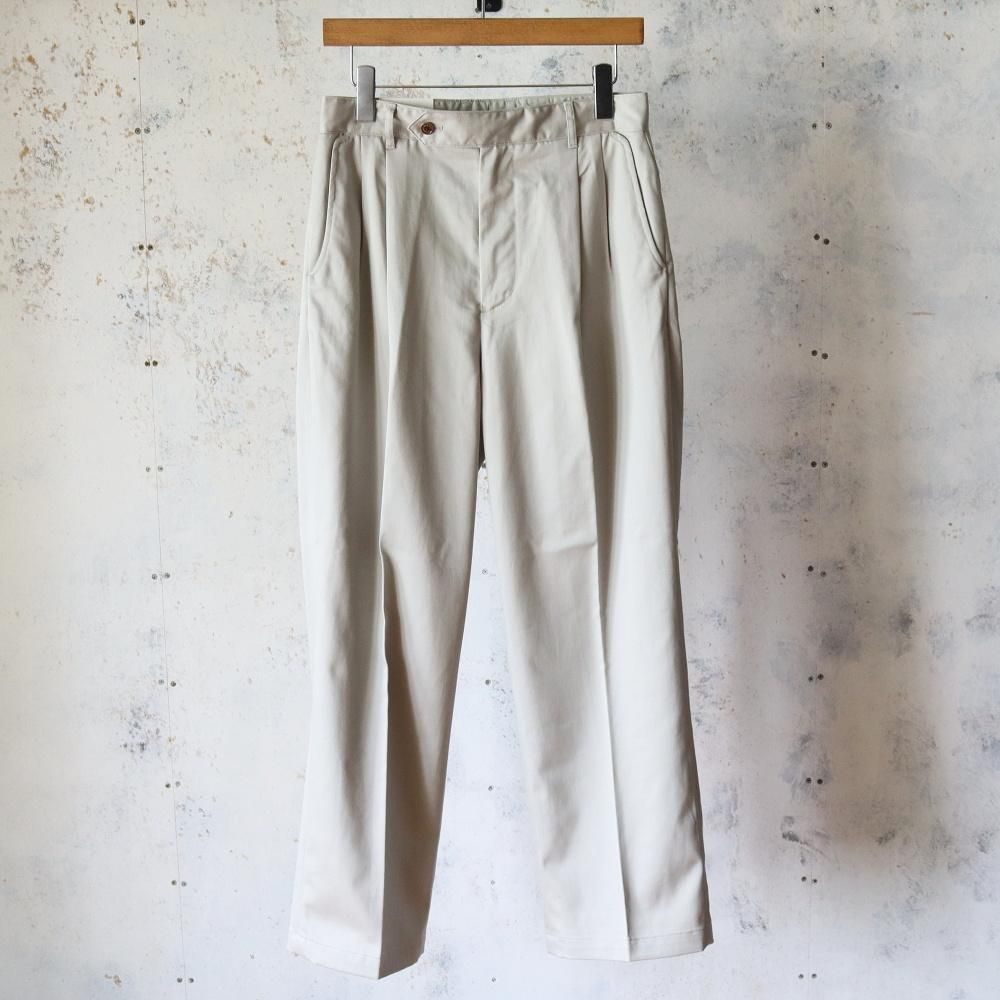FARAH Out Tuck Wide Tapered Pants - DIMPLE