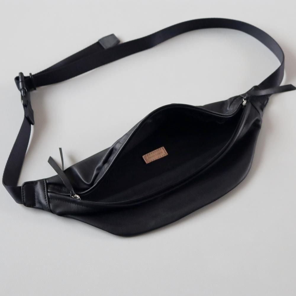Hender Scheme cow waist pouch bag - DIMPLE
