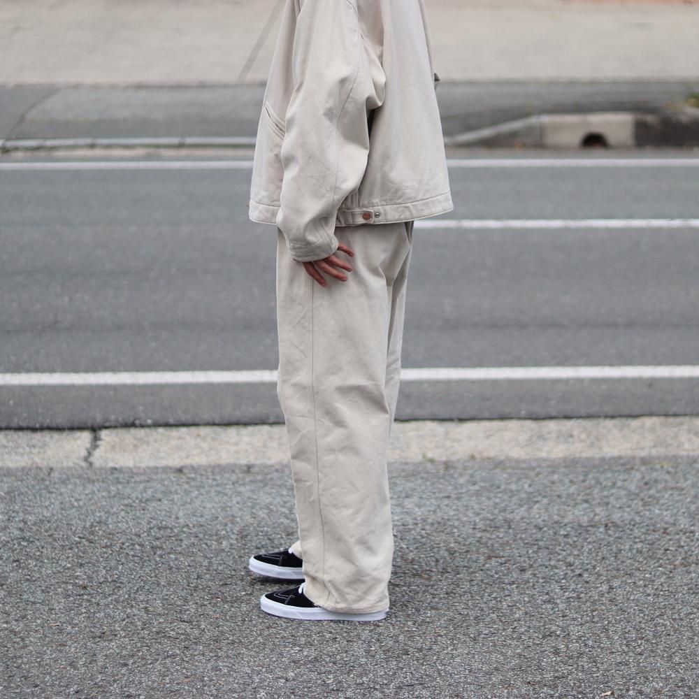 COMOLI コットンツイル ワークパンツ(Ivory) - DIMPLE