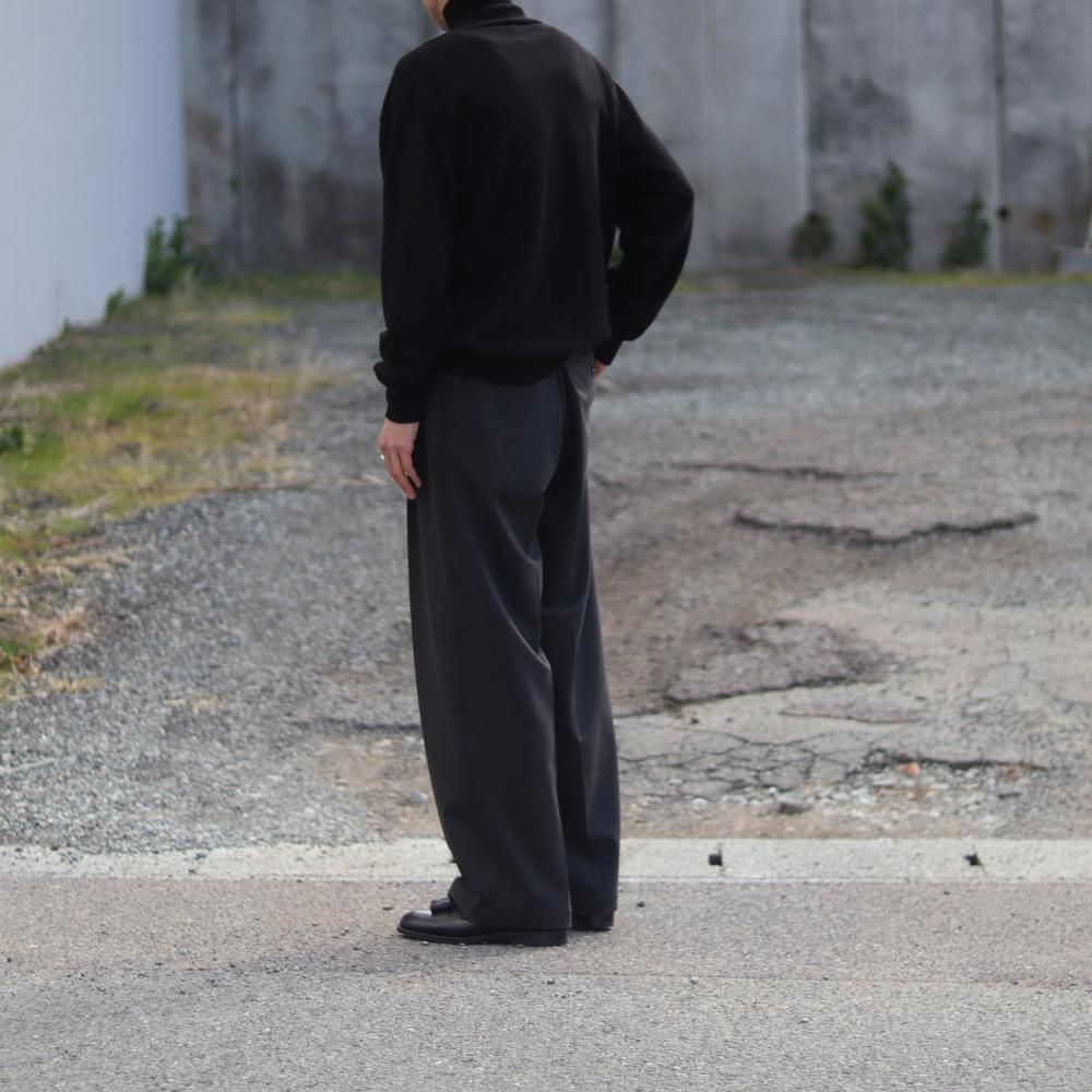 BATONER INNOCENT CASHMERE TURTLE NECK(Solid black) - DIMPLE