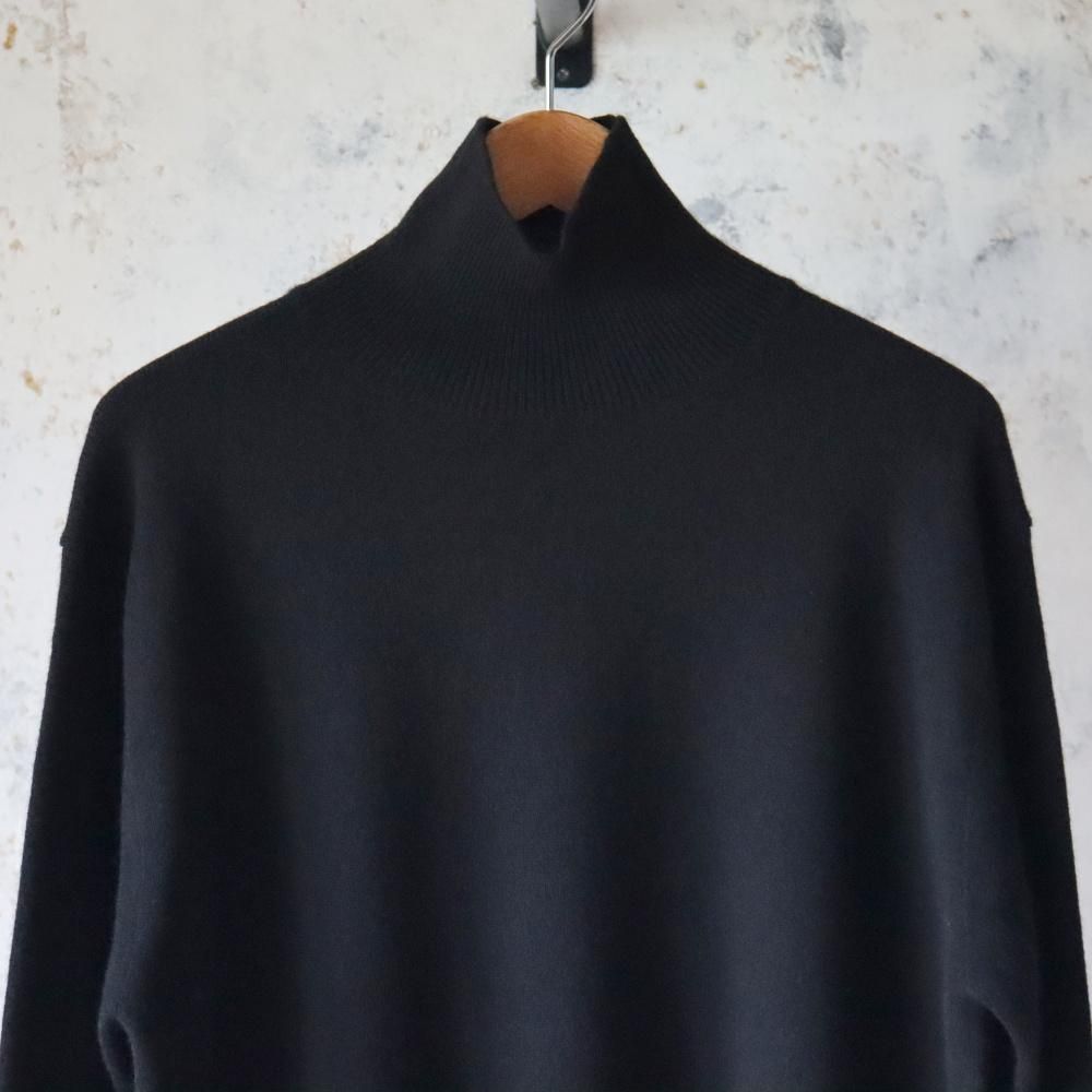 BATONER INNOCENT CASHMERE TURTLE NECK(Solid black) - DIMPLE