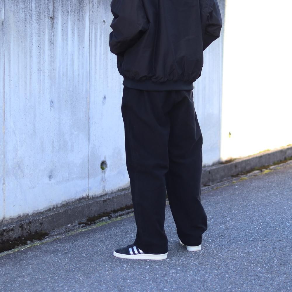 COMOLI ブラック ドローストリングパンツ COMOLI (コモリ) シルクネップ ドローストリングパンツ