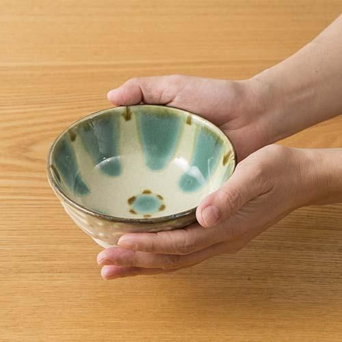 希少！南島焼のボウル　キャサリン・ロマリー作　やちむん 希少！南島焼のボウル キャサリン・ロマリー作 やちむん