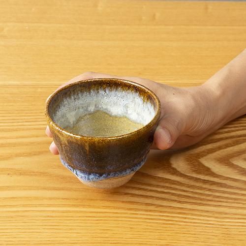 三輪田窯 白泥湯呑 やちむん 琉球ガラスなどの移住雑貨 ニライカナイ自由が丘 東京 目黒区 やちむん通販 オンライン 三輪田窯 白泥湯呑 やちむん 琉球ガラスなどの移住雑貨 ニライカナイ自由が丘 東京 目黒区 やちむん通販 オンライン