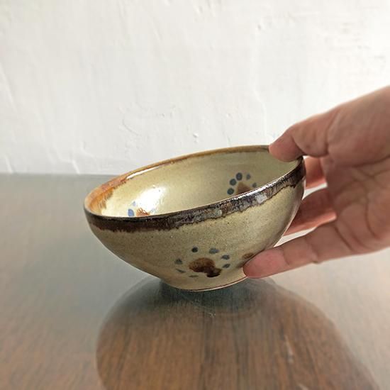 やちむん 楽天市場】やちむん 4.5寸鉢 取鉢 鉢 陶芸こまがた デイゴ柄