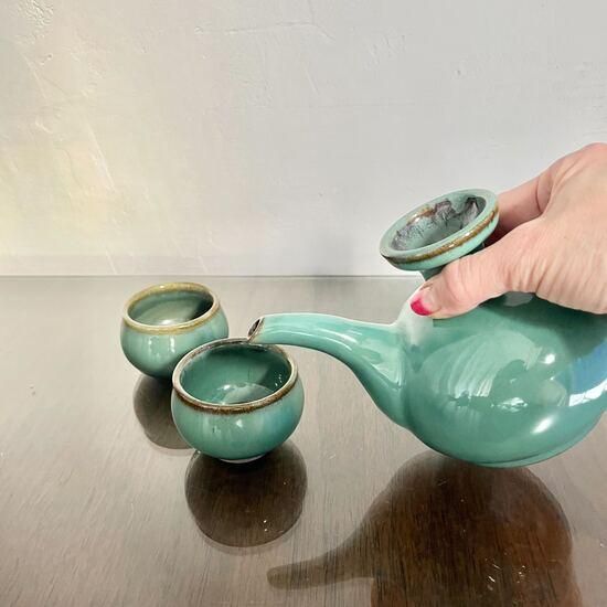 やちむん　山城窯　ティーポット 新品未使用【沖縄 やちむん】山城窯 ゴーヤ柄 ティーポット 希少