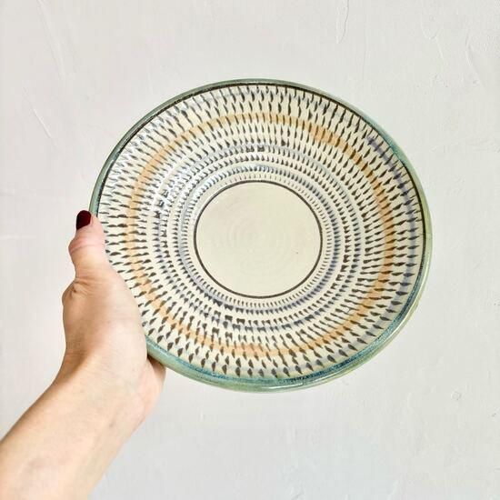 やちむん やちむん 幸陶器 7寸皿(飛びカンナピンク) - やちむん・琉球