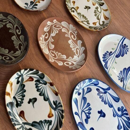 沖縄　やちむん　8.5寸リムプレート　唐草　谷野陶器所 やちむん 工房o-gusuya 5.5寸皿（緑釉唐草文） - やちむん・琉球