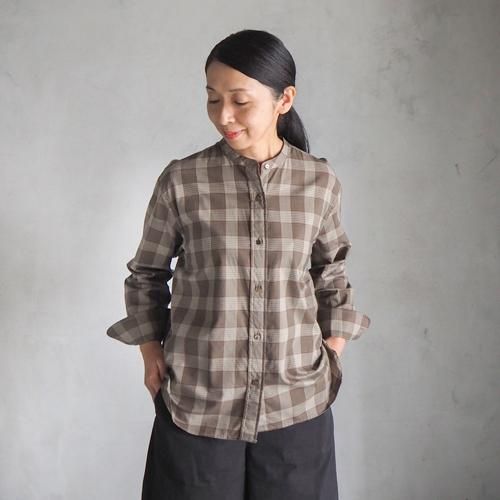 全国送料無料の通販 HAND ROOM WOMENS バンドカラーシャツ（ブラウンチェック シャツ/ブラウス(長袖/七分)