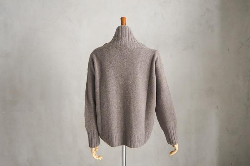 Tara Mills カシミヤ オフタートルネックニット Tara Mills」カシミヤ オフタートルネックニット | Daja