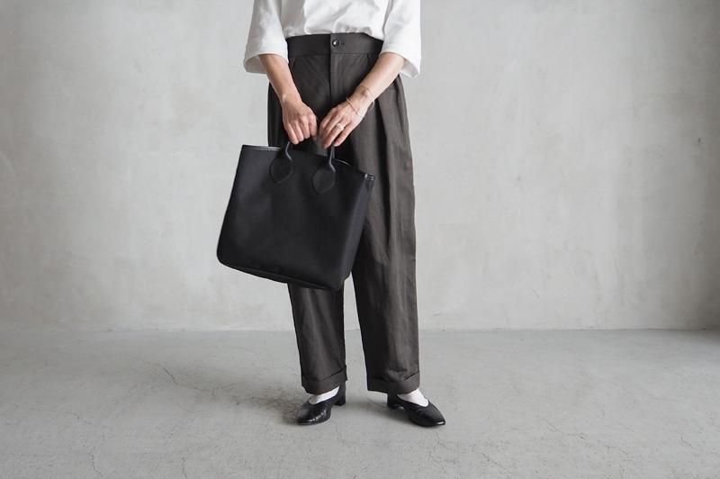 Quality GunslipsPVCショートハンドルトートバッグ（M）〈600