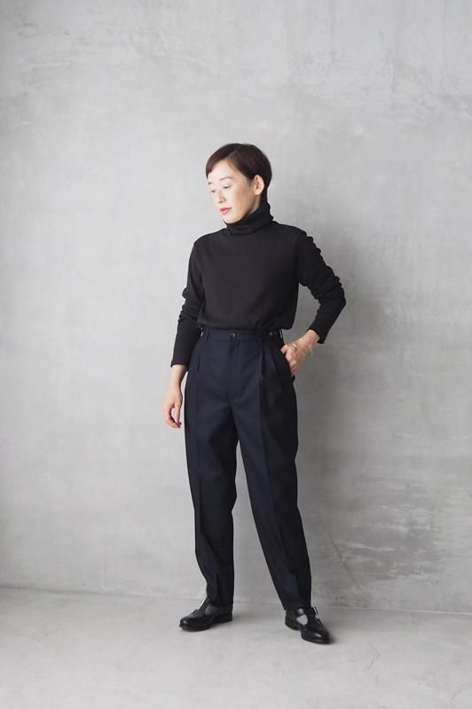 未使用　PT01 ウールフランネル　ブラック　トラウザーズ　48 HAND ROOM WOMENS | フランネル テーパードトラウザーズ - Daja