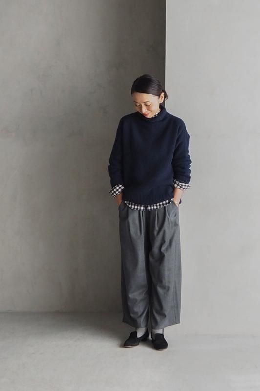 Tara Mills カシミヤ オフタートルネックニット Tara Mills | カシミヤ オフタートルニット - Daja オンラインストア