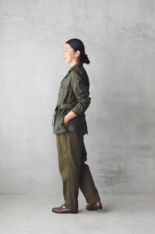 HAND ROOM WOMENSツータック テーパードトラウザーズ - Daja