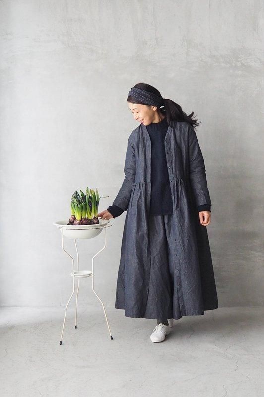 MAGALI マガリ コットンヘンプウェザーバックボタンワンピース
