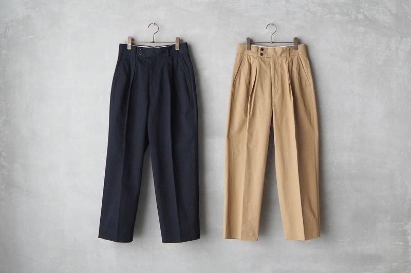 HAND ROOM WOMENS | ツータック チノトラウザーズ - Daja HAND ROOM WOMENS | ツータック チノトラウザーズ - Daja