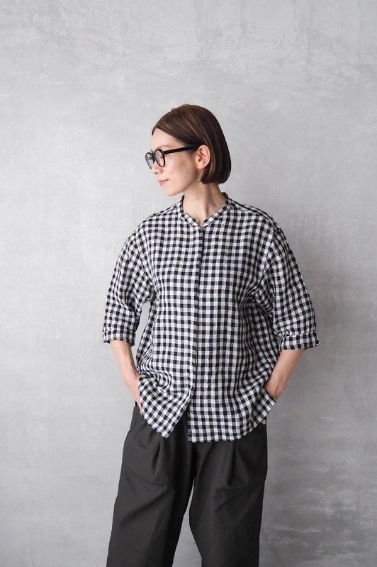 HAND ROOM WOMENS リネン バンドカラー6分袖シャツ | 夏に