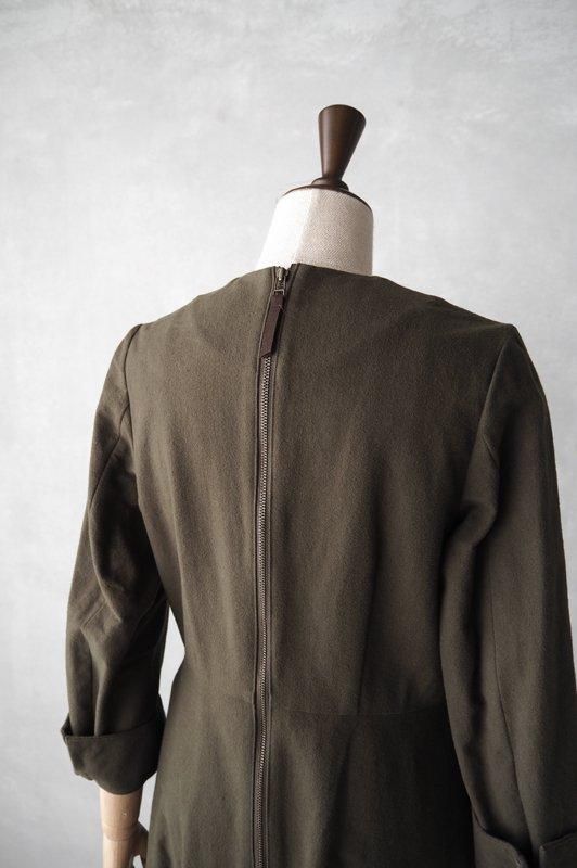 ハンドルーム　ワンピース　ダジャ　今季 ハンドルーム ワンピース ダジャ 今季 - メルカリ