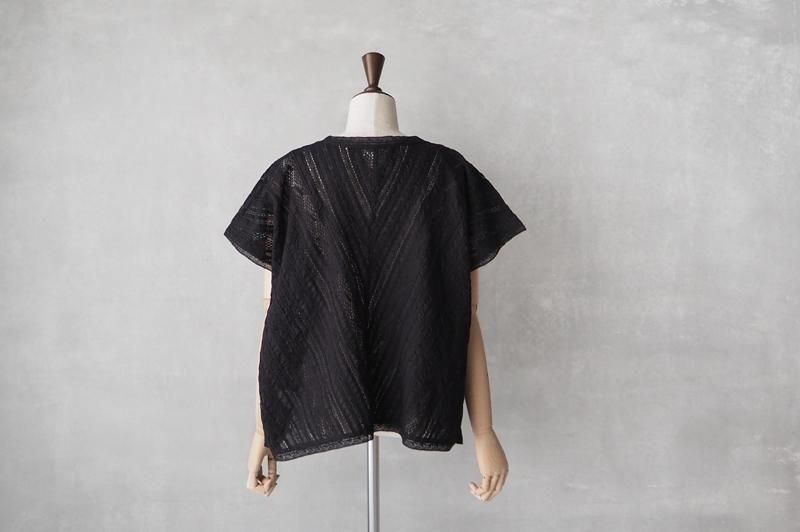 ヒロ　ヴァレンティノ ポンチョ　レース　ブラック！ ヒロ様専用 ヴァレンティノ ポンチョ レース ブラック！ - メルカリ