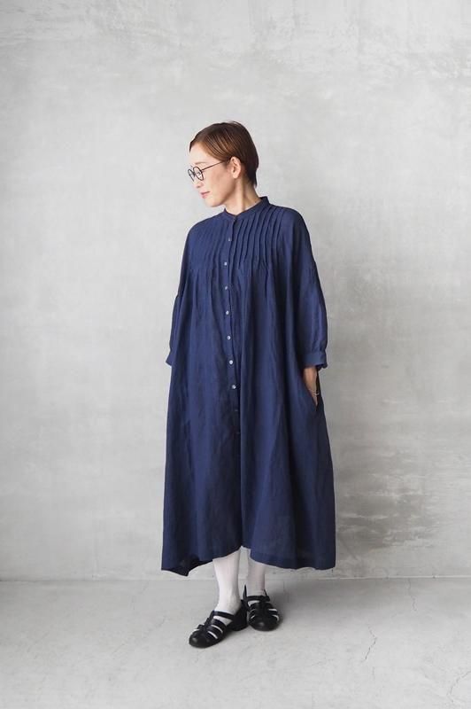 SOIL | バンドカラーピンタックワンピース〈60s LINEN PLAIN