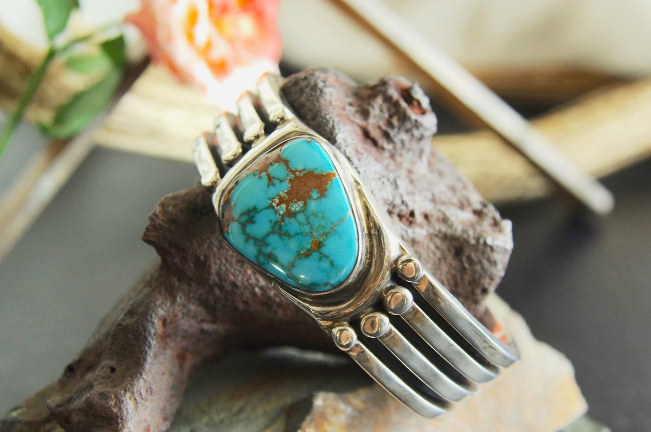WALL -NATIVE AMERICAN ART & CRAFT- Orville Tsinnie WALL -NATIVE AMERICAN ART & CRAFT- Orville Tsinnie