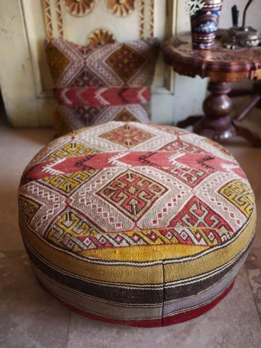 オールドキリム家具 - Kilim Designs オールドキリム家具 - Kilim Designs