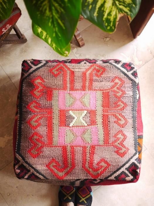 オールドキリム家具 - Kilim Designs オールドキリム家具 - Kilim Designs
