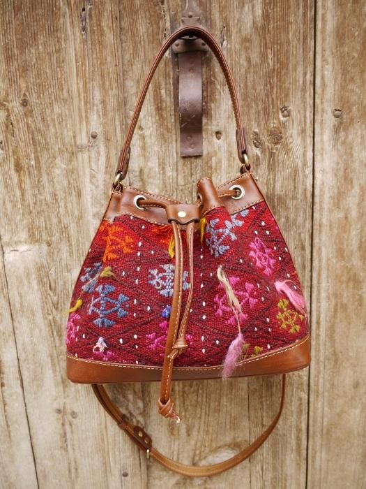 オールドキリムバッグ・雑貨 - Kilim Designs