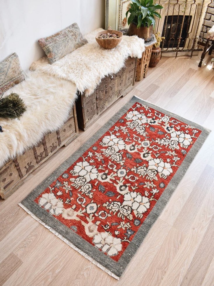 トルコ産ヴィンテージラグ トルコ絨毯 ウシャクラグ カイセリ絨毯