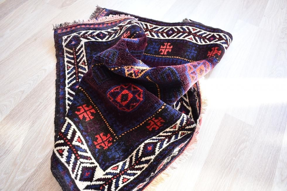 バルーチ族　チュワル　バックフェイス バルーチ族 チュワル バックフェイス ラグ・カーペット・マット