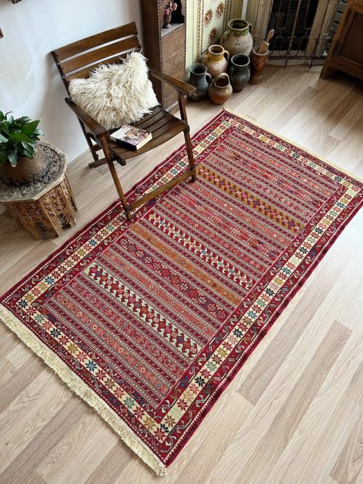 とても年代もの手織りキリム ヴィンテージ ラグスザニ vintage Kilim-