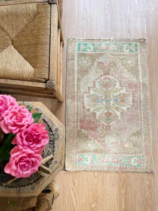 Vintage Turkish Mini Rug   5588