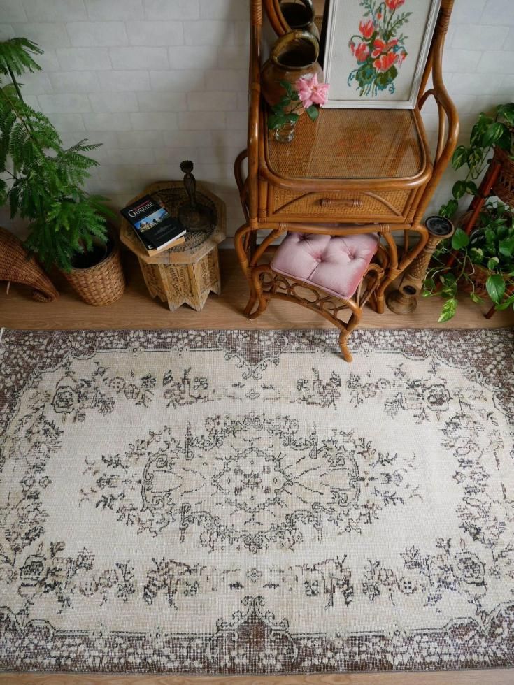 ※【kyon】 オーバーダイ　トルコ製ヴィンテージラグ　トライバルラグ kyon】 オーバーダイ トルコ製ヴィンテージラグ トライバルラグ