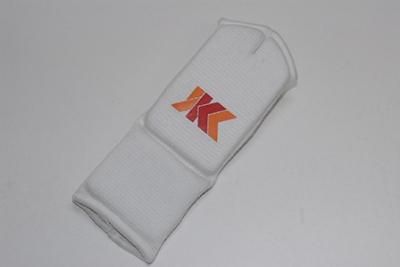拳屋 ： JKJO・JKC指定防具・用品販売 空手用品 格闘技用品販売