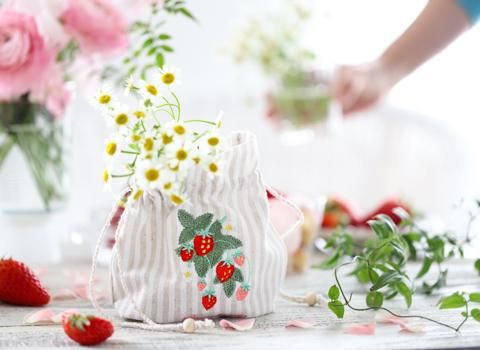 ワンコイン・デザインPack84（いちごの刺繍 3種類）オリジナル刺繍データ