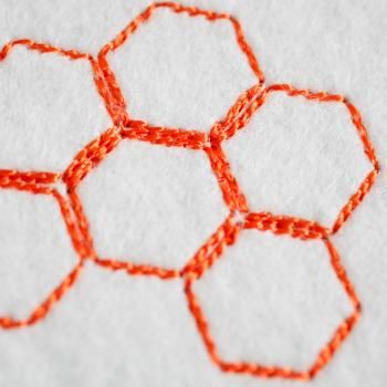 みつばちページ ワンコイン・デザインPack156（みつばち）3種類 刺繍データ