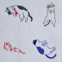 ワンコイン・デザインPack157（寝てる猫とねずみちゃん）4種類  刺繍データ