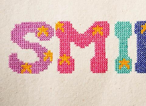 ロラライハリス刺繍データ　エンブクロス生地　刺繍ハンドメイド ロラライハリス刺繍データ エンブクロス生地 刺繍 ハンドメイド