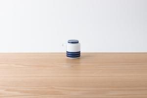 Flower vase | ミニ一輪挿し 鉄釉 - 有田焼・波佐見焼の通販 Flower vase | ミニ一輪挿し 鉄釉 - 有田焼・波佐見焼の通販