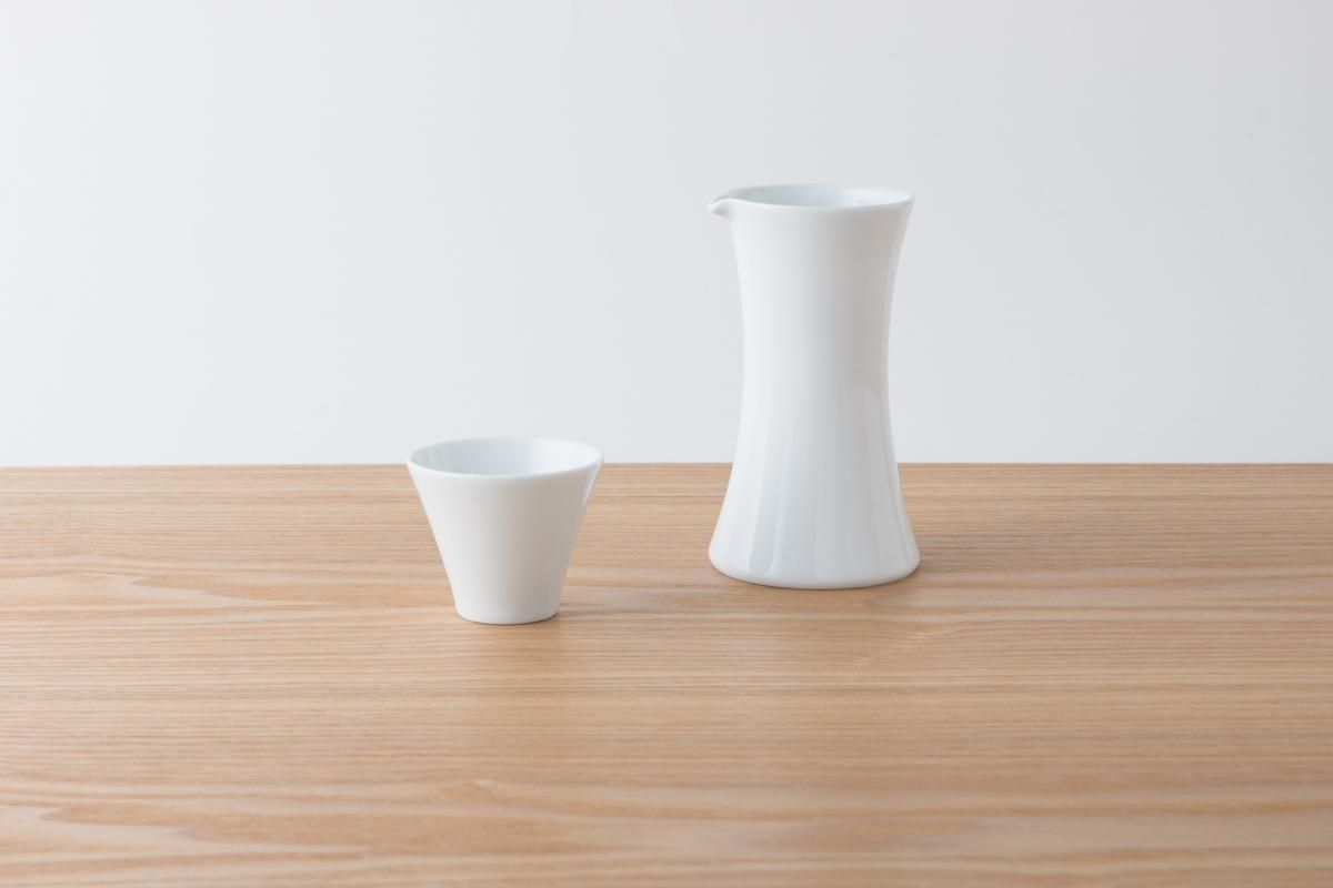 中仙窯 有田焼 白磁片口 中尾純作 作家 作家物 白磁 白 酒器 酒 片口 日本酒 伝統工芸 和食 日本食 A65-28 -  佐賀県有田町｜ふるさとチョイス - ふるさと納税サイト