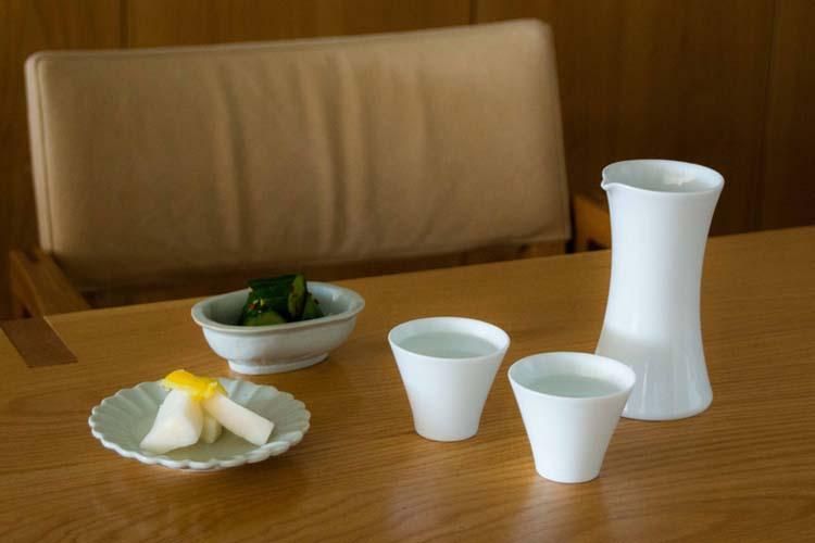GEN酒器セット | 白磁 - 有田焼・波佐見焼の通販｜シンプルで