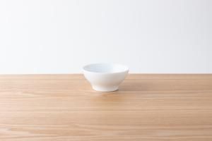 Fita | 丼ぶり 白磁 - 有田焼・波佐見焼の通販|シンプルで Fita | 丼ぶり 白磁 - 有田焼・波佐見焼の通販|シンプルで
