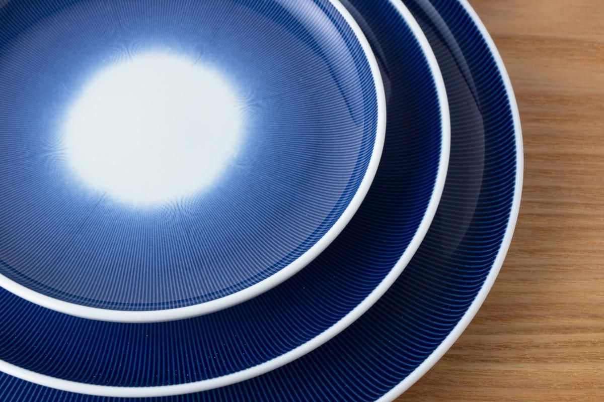 上品なファッション | SUN プレート(S) 有田焼・波佐見焼の通販｜シンプル - evening 食器