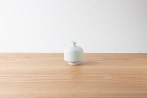 一輪挿し - 有田焼・波佐見焼の通販|シンプルでモダンな器 一輪挿し - 有田焼・波佐見焼の通販|シンプルでモダンな器