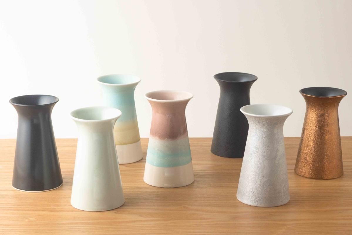 Flower vase | フラワーベース 泡化粧(白) - 有田焼・波佐見焼の Flower vase | フラワーベース 泡化粧(白) - 有田焼・波佐見焼の