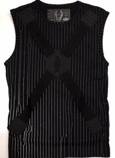 <img class='new_mark_img1' src='https://img.shop-pro.jp/img/new/icons33.gif' style='border:none;display:inline;margin:0px;padding:0px;width:auto;' />CYBERDOG : X-MAN VEST